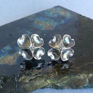 VTG Stuart NYE Sterling Silver 925 Floral Dogwood Flower Screw-back Earrings